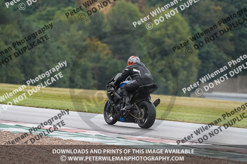 donington no limits trackday;donington park photographs;donington trackday photographs;no limits trackdays;peter wileman photography;trackday digital images;trackday photos